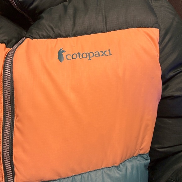 Cotopaxi Solazo Orange and Teal Down Puffer Jacket - Picture 3 of 12